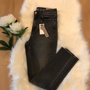 ✨NWT Calvin Klein Gray Skinny Jeans✨
